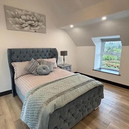 Rose At Hilltop Hideaway Casa de Férias *