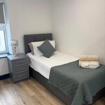 Rose At Hilltop Hideaway Hébergement de vacances Barnesmore